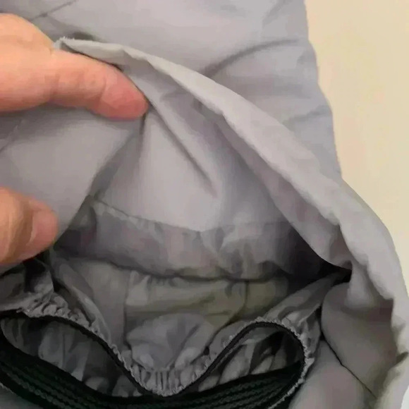 Gusti light gray snow pants with elastic waist and easy grab zipper - Picture 5 of 5